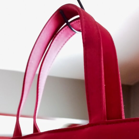 Nice Bath & Body Works Burgundy Tote Satin Velvet Stripes Roomy Purse/Handbag - Picture 9 of 13